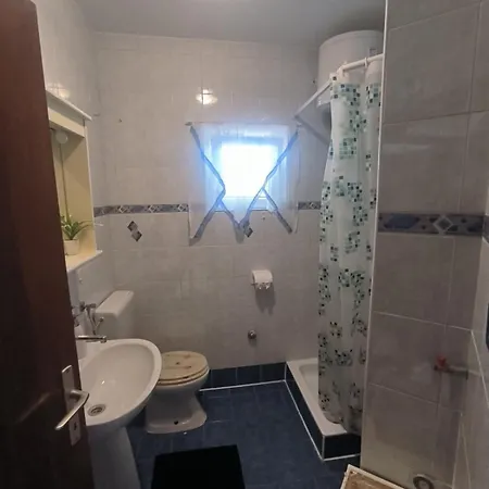 Elena Apartman Ližnjan