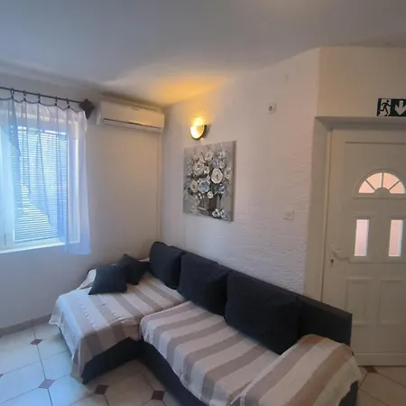 Apartman Elena Ližnjan