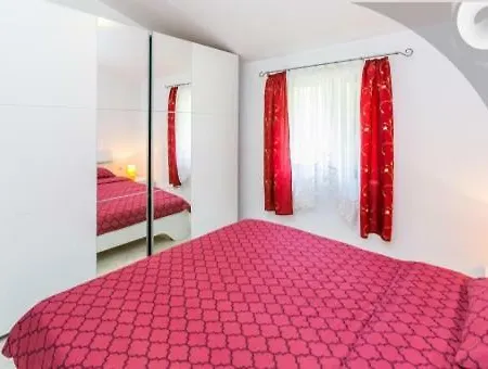 Elena Apartment