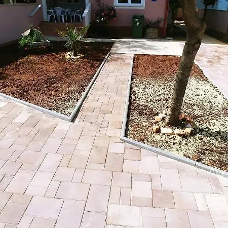 Elena Apartment